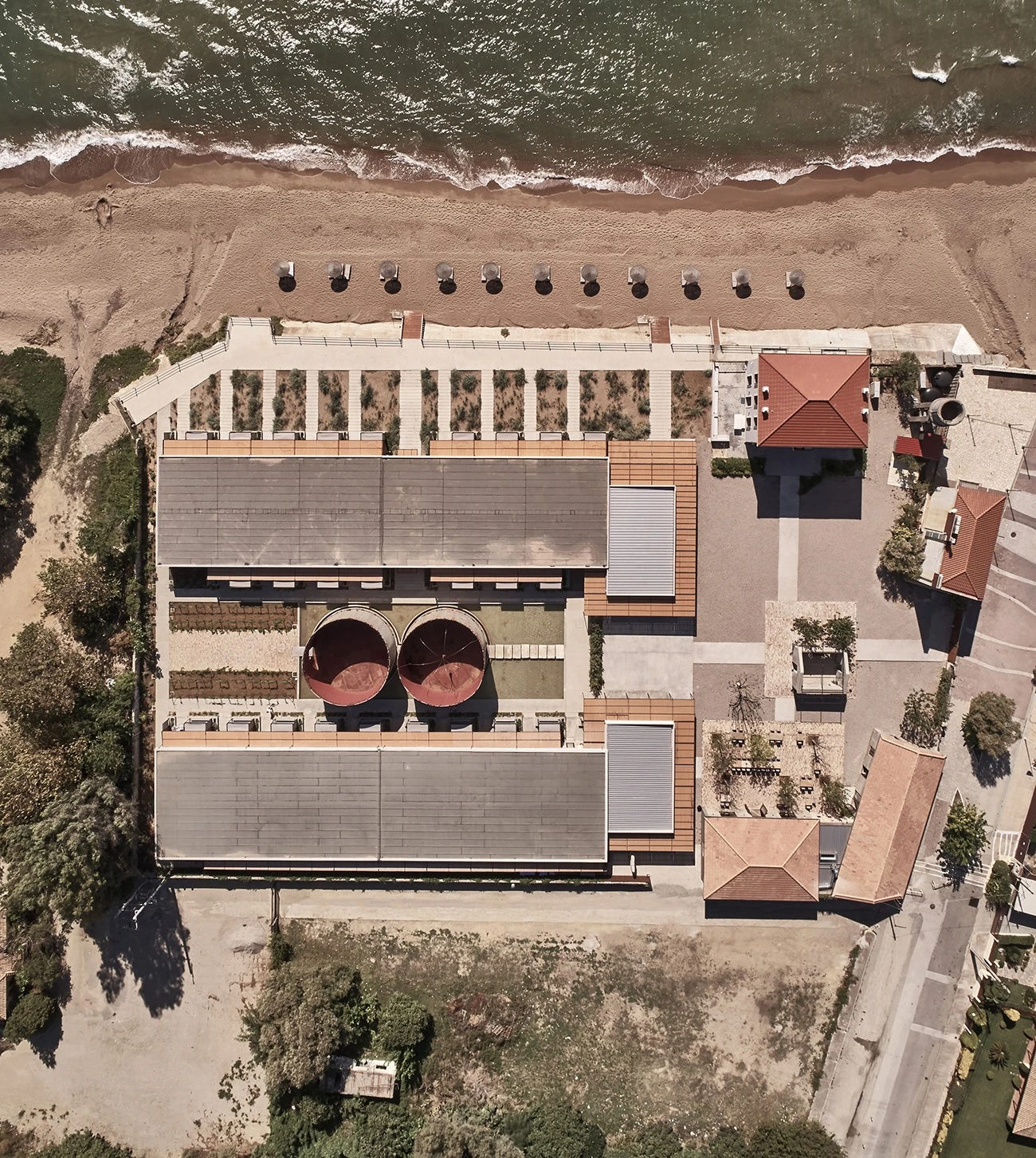 DEXAMENES Seaside Hotel — Κουρούτα